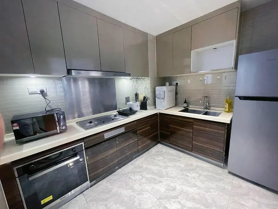 Rnf 2Bedroom Ps4 And Freenetflix Johor Bahru Apartment