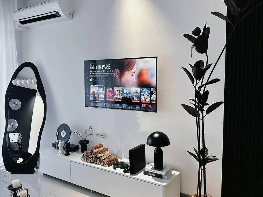 Rnf 2Bedroom Ps4 And Freenetflix Johor Bahru